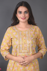 Floral Printed Kurta Set