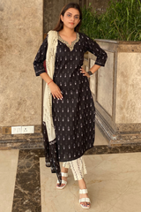 Black Beauty Kurta Set