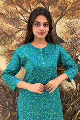 Beautiful Bandhani Kurta